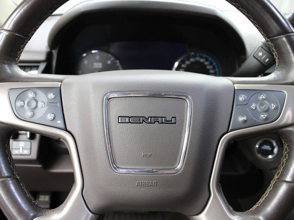 Used 2019 GMC Yukon XL Denali AWD/4WD image 53