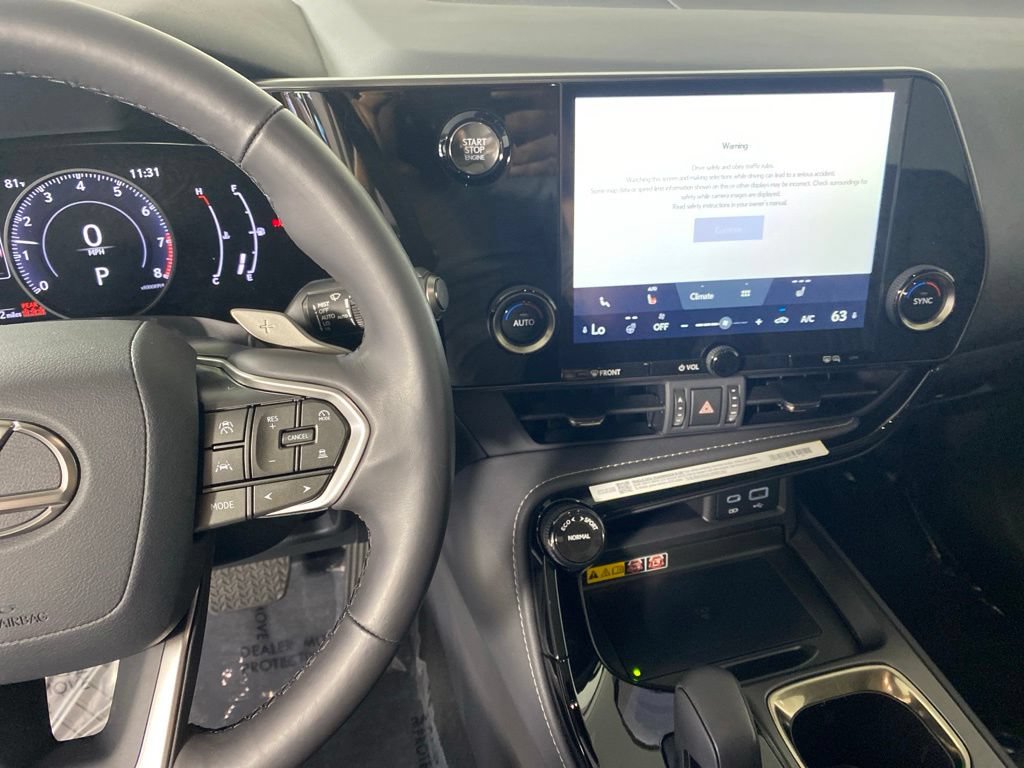 Certified 2025 Lexus NX 250 FWD w/ Accessory Package (K3) image 16