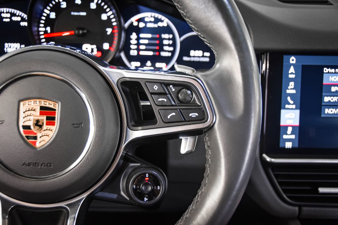 Certified 2020 Porsche Cayenne image 15