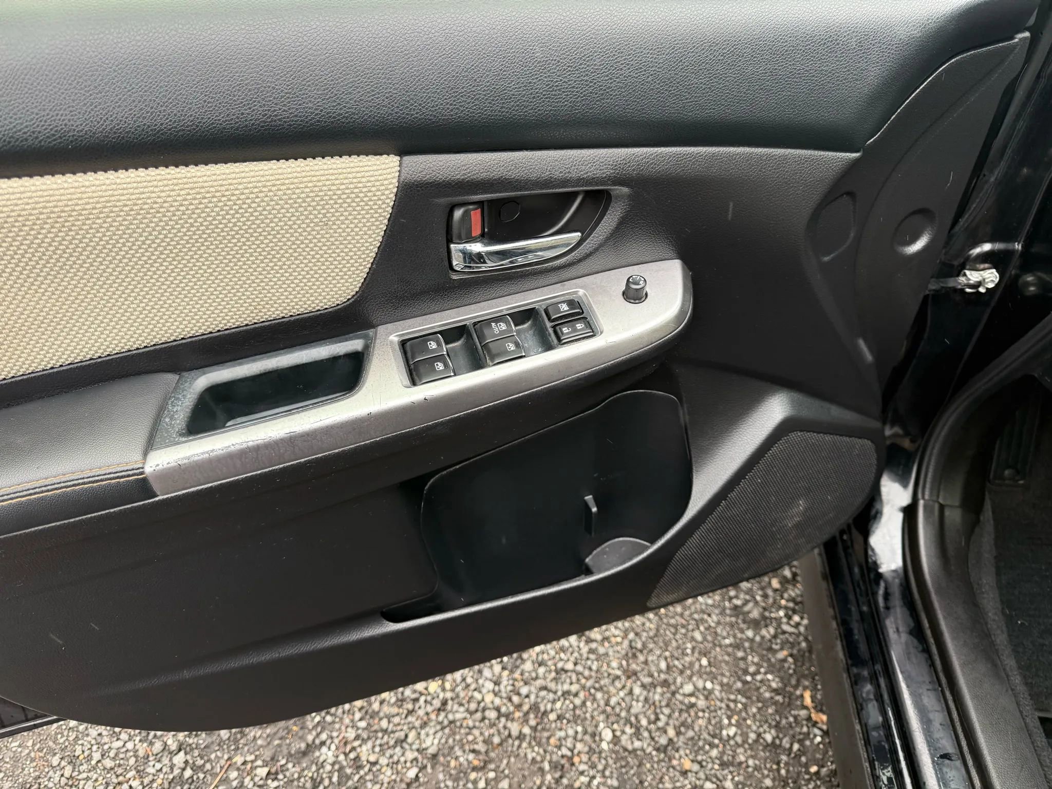 Used 2017 Subaru Crosstrek 2.0i Premium w/ Popular Package #2 image 28