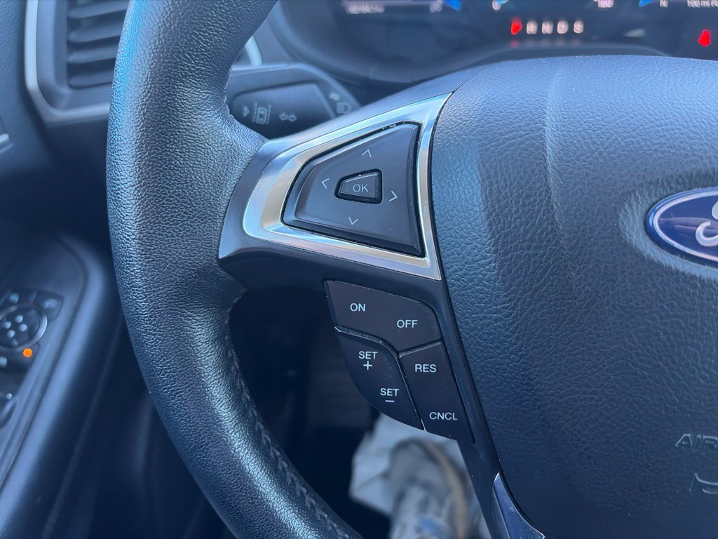 Used 2022 Ford Edge SEL w/ Convenience Package AWD/4WD image 10
