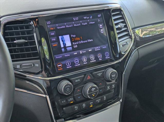 Used 2019 Jeep Grand Cherokee Overland w/ Interior Metal Package RWD image 13