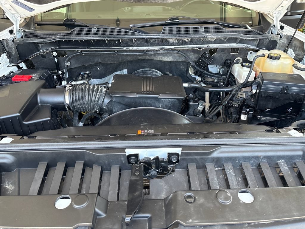 Used 2022 Chevrolet Silverado 2500 Custom AWD/4WD image 34