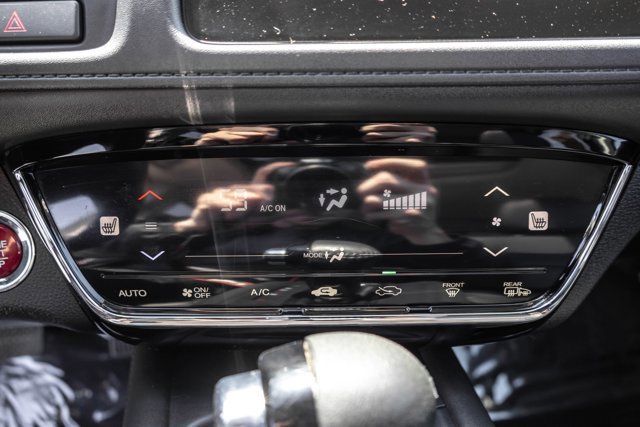 Used 2017 Honda HR-V EX-L image 22