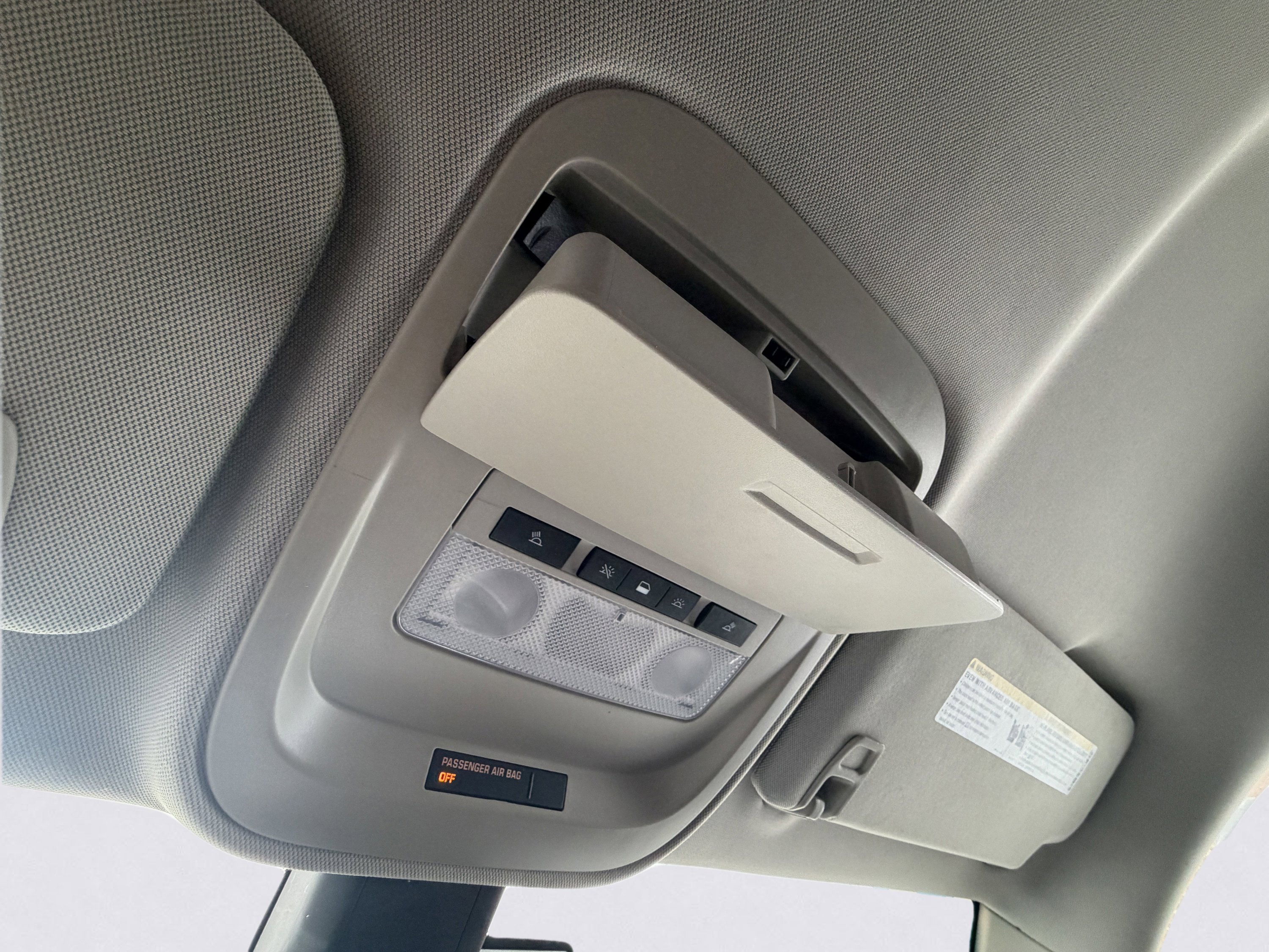 Used 2016 Chevrolet Colorado LT w/ Luxury Package, Chrome image 19