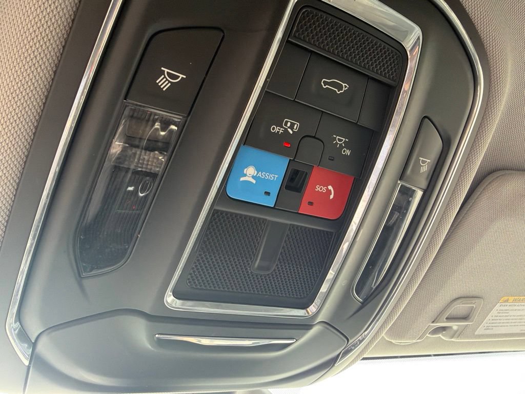Used 2023 Jeep Grand Cherokee L Limited AWD/4WD image 20
