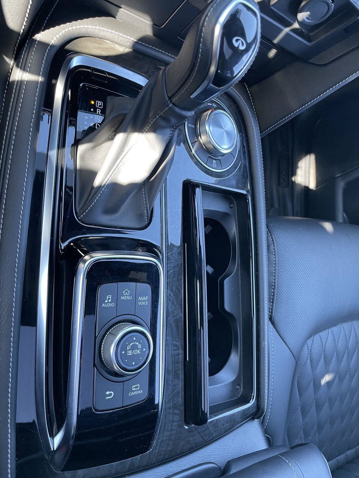 Used 2023 INFINITI QX80 Sensory w/ All-Season Package AWD/4WD image 34