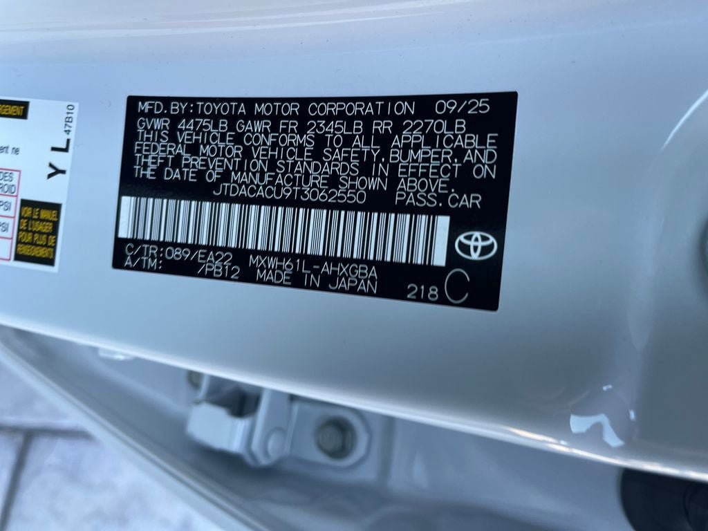 New 2026 Toyota Prius Plug-In Hybrid FWD image 29