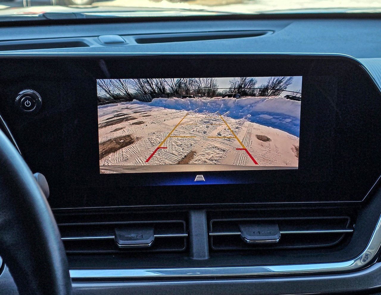 Certified 2024 Chevrolet Trax ACTIV w/ Driver Confidence Package image 9