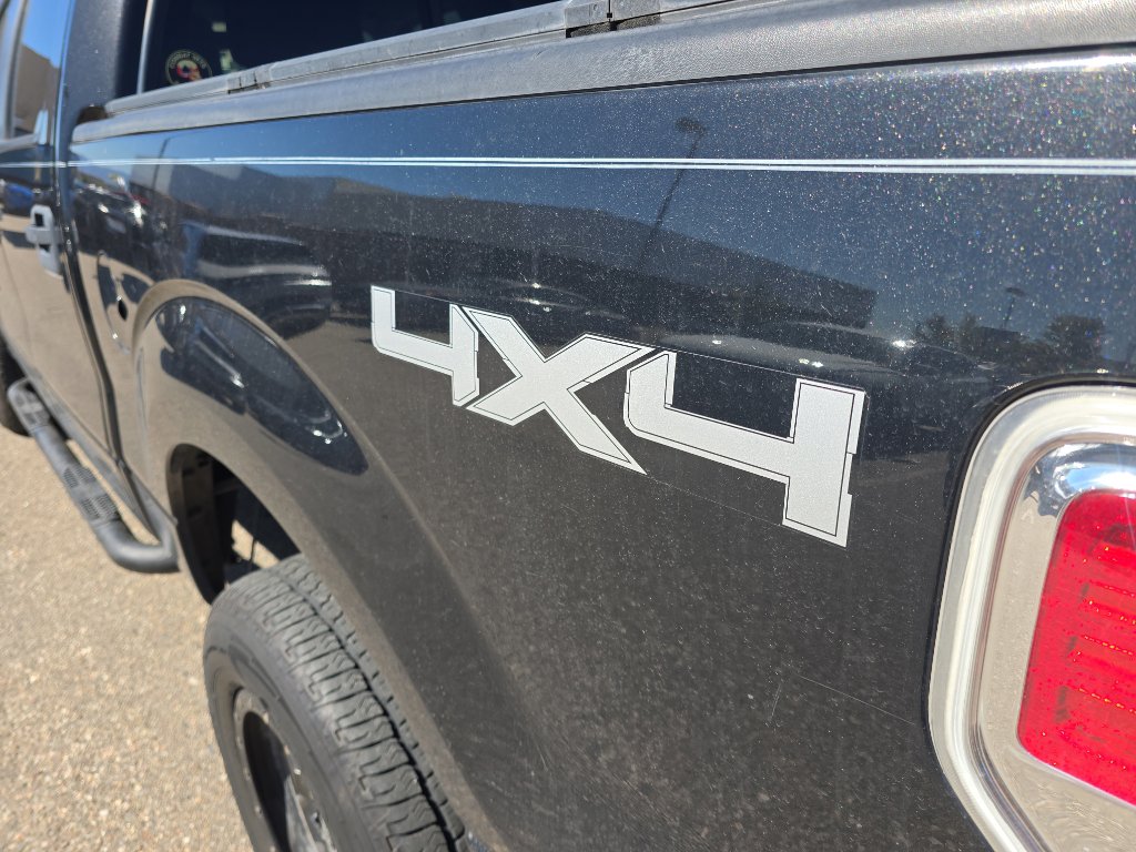 Used 2013 Ford F150 XLT w/ Mid Equipment Group image 10