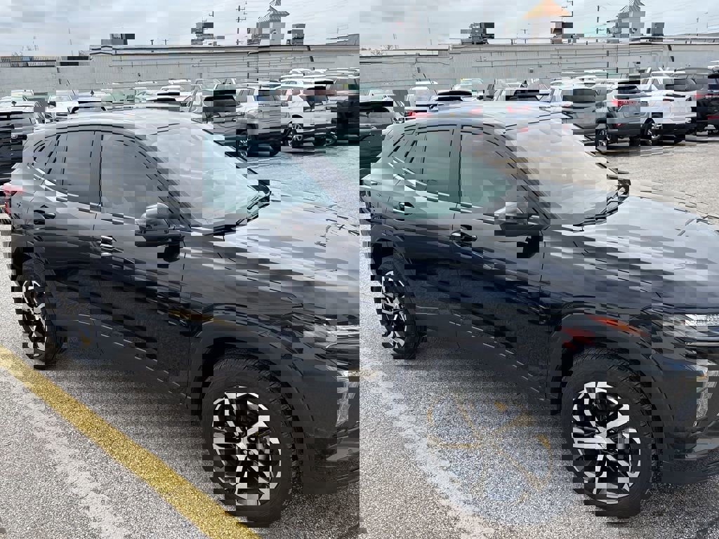 Used 2024 Chevrolet Trax RS image 4