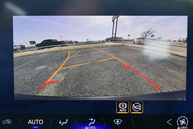 New 2026 Chevrolet Equinox EV LT image 23