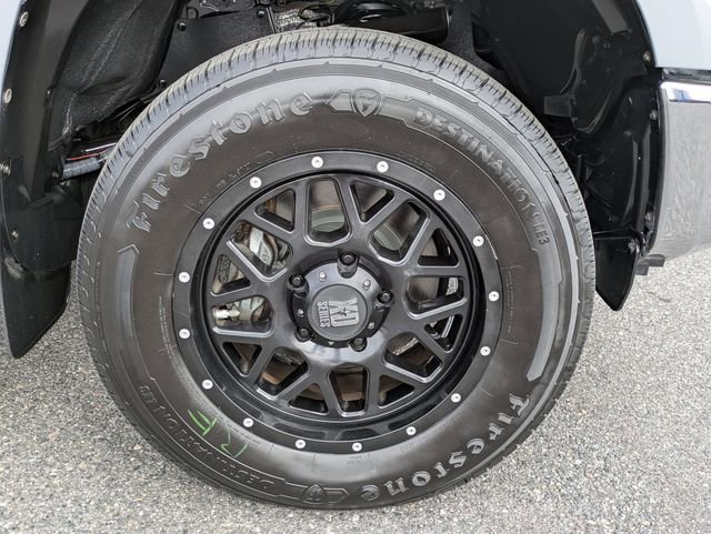 Used 2019 Toyota Tundra SR5 w/ SR5 Upgrade Package image 11