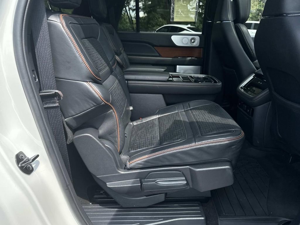 Certified 2024 Lincoln Navigator L Black Label image 15