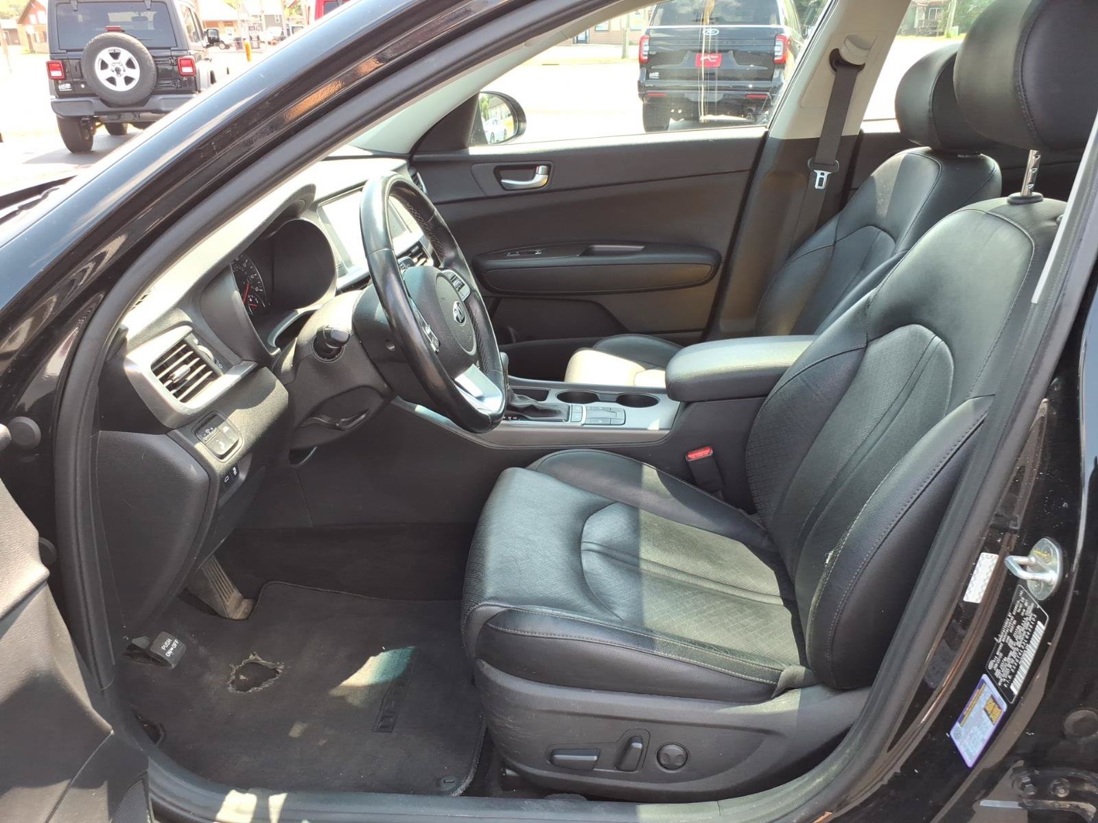 Used 2020 Kia Optima SE FWD image 13