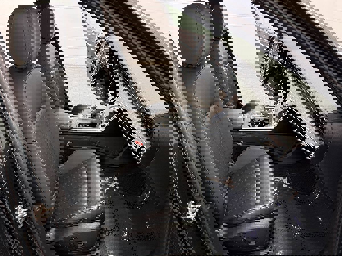 Used 2021 Audi A6 Premium Plus w/ Premium Plus Package image 16