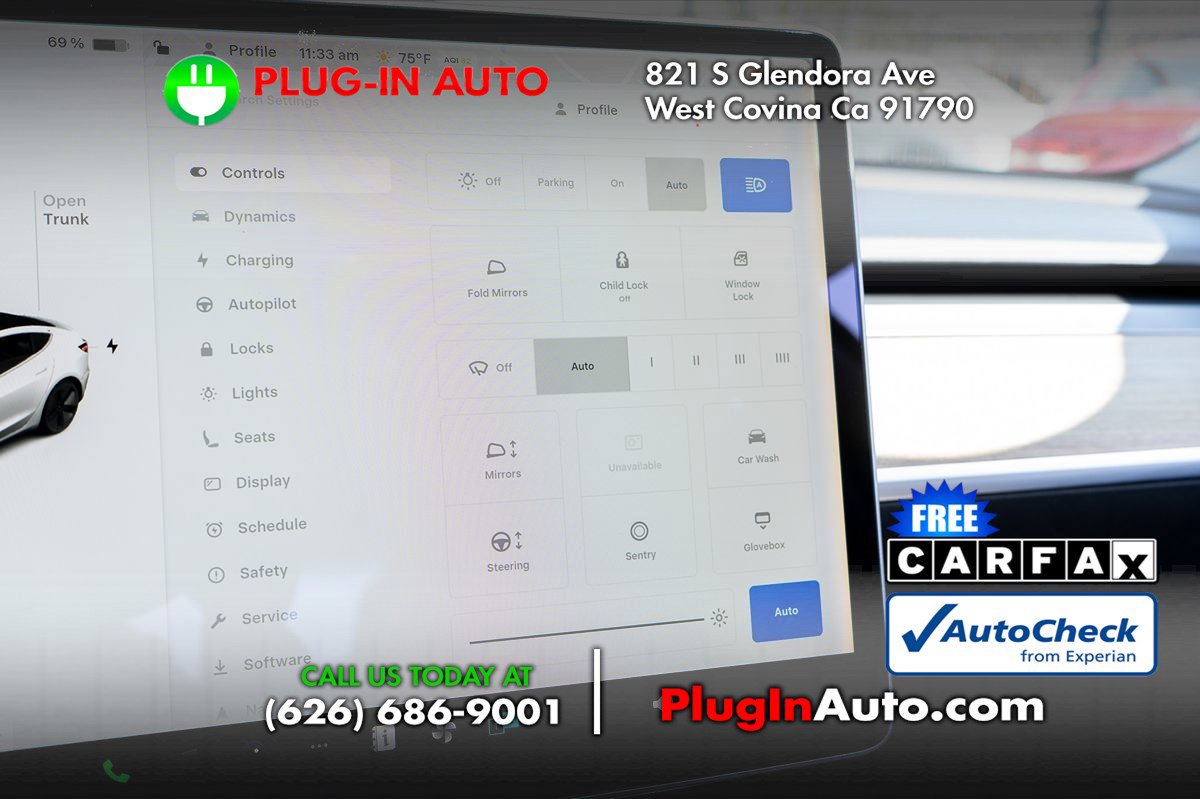 Used 2019 Tesla Model 3 Standard Range Plus image 18