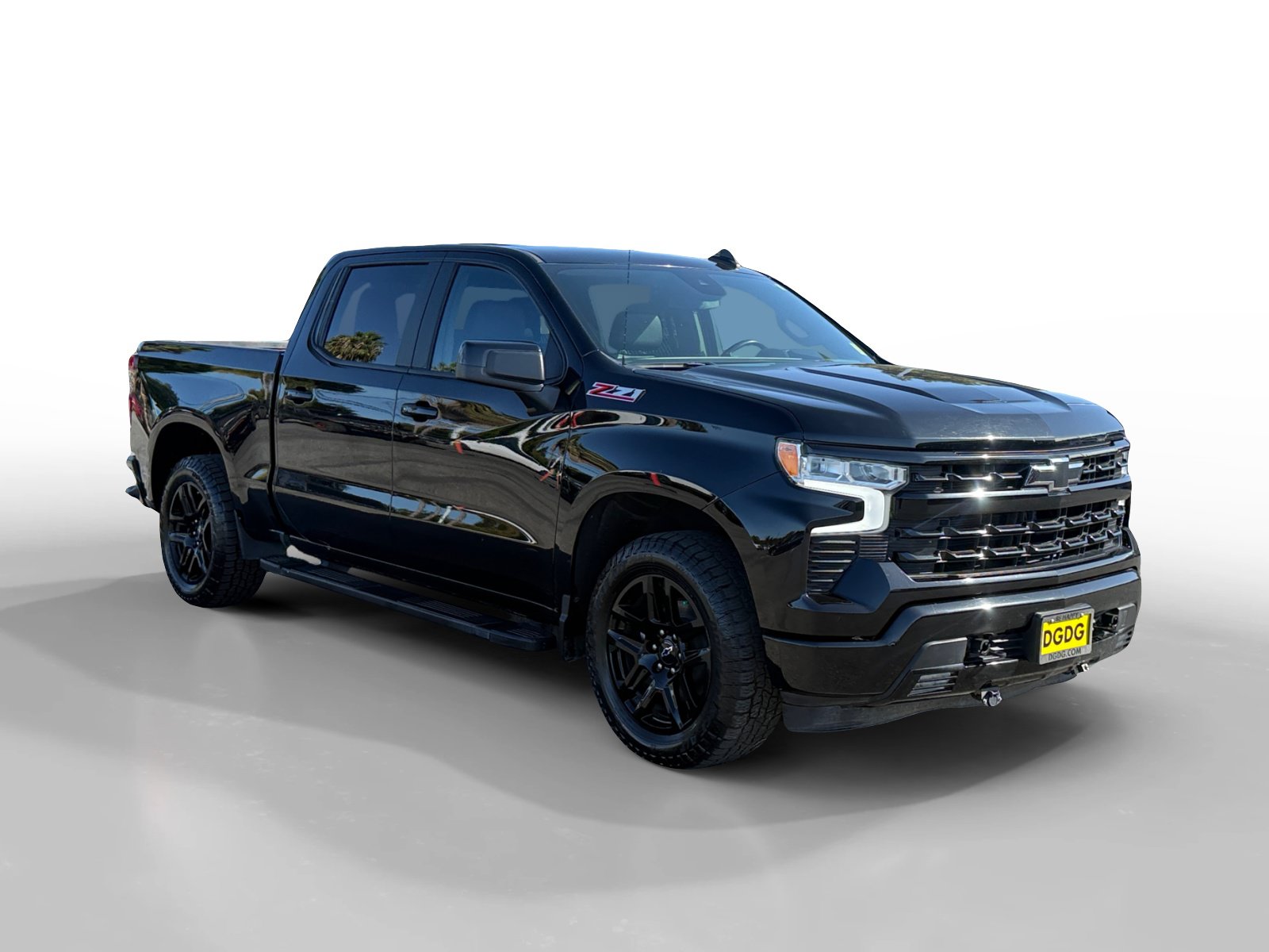 Used 2023 Chevrolet Silverado 1500 RST w/ Z71 Off-Road Package AWD/4WD image 7