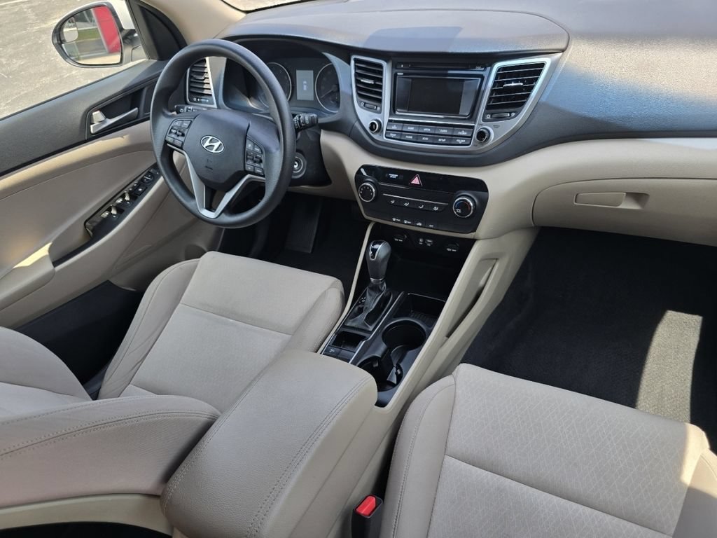 Used 2018 Hyundai Tucson SE w/ Cargo Package AWD/4WD image 21