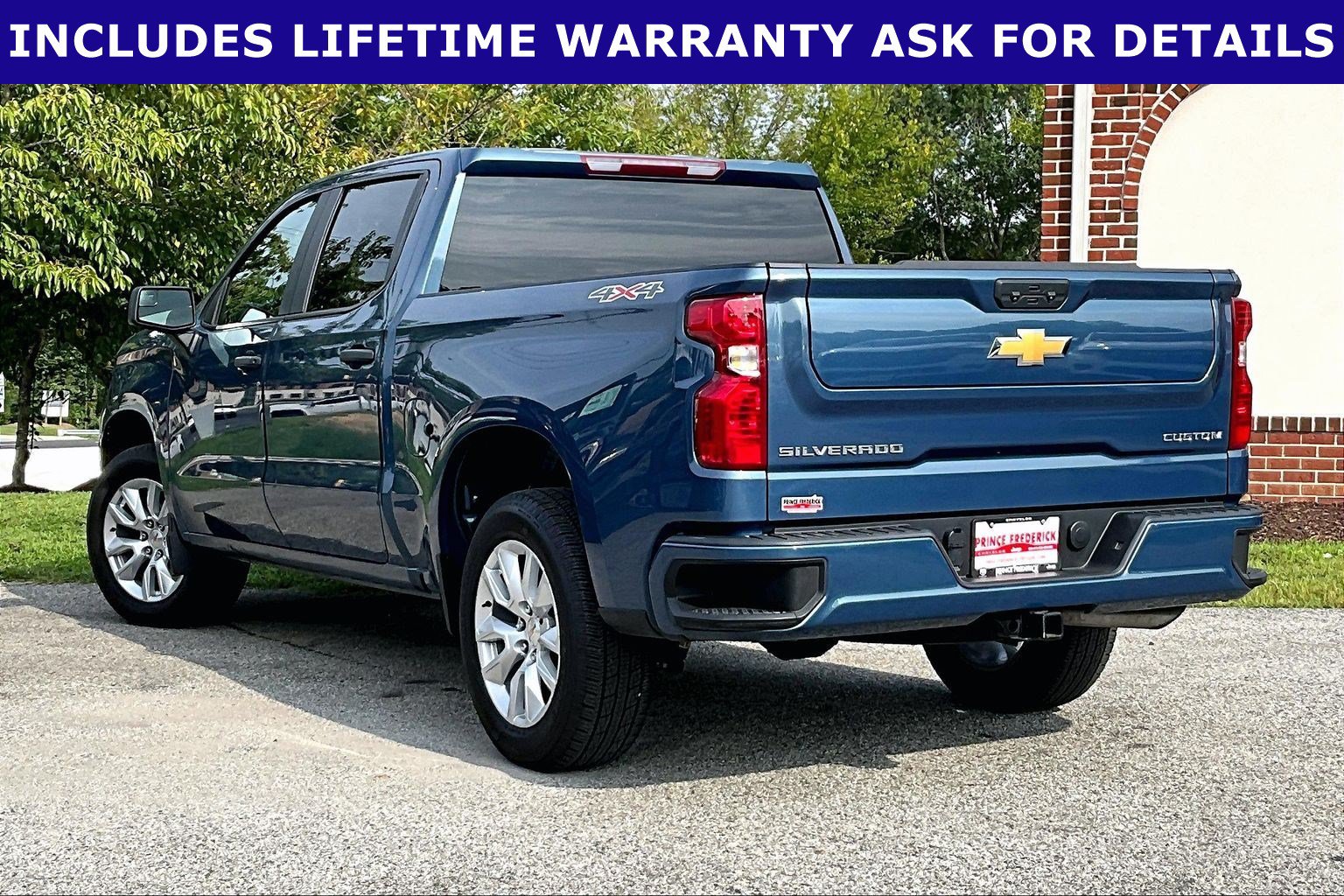 Used 2024 Chevrolet Silverado 1500 Custom AWD/4WD image 9