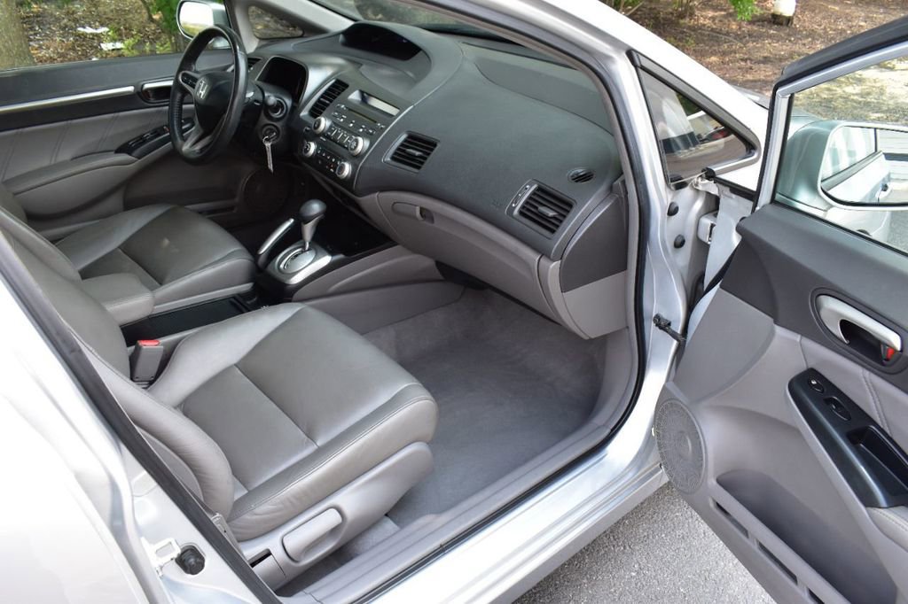 Used 2009 Honda Civic EX-L image 18