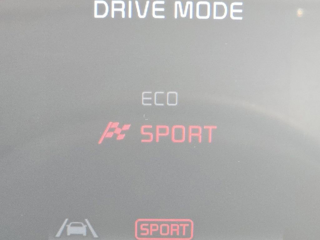 Used 2023 Kia Niro EX Touring image 30