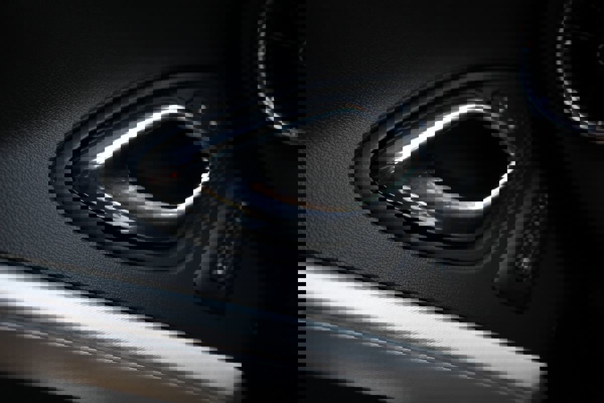 Used 2017 Chevrolet Camaro SS w/ 50th Anniversary Edition image 12