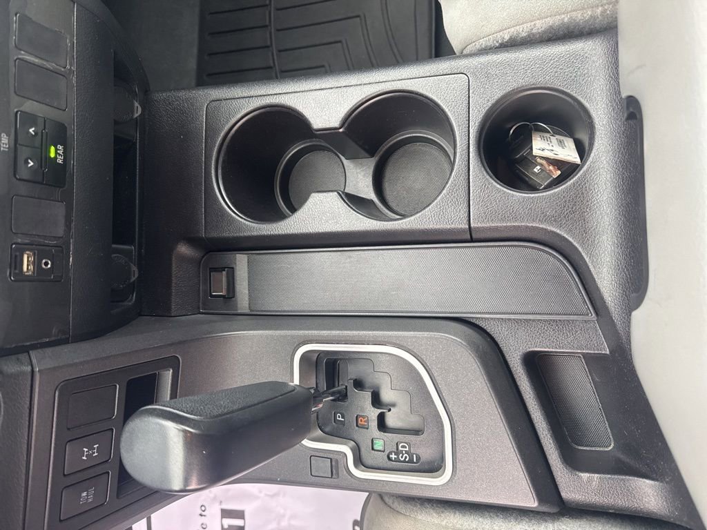 Used 2019 Toyota Sequoia SR5 image 35