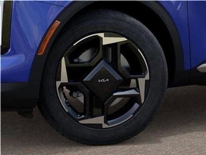 New 2026 Kia Sportage EX w/ EX Panorama Roof Package image 36