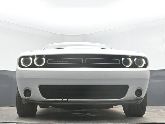 Used 2015 Dodge Challenger SXT Plus RWD image 37
