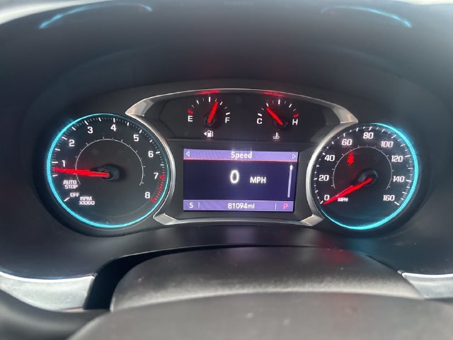 Used 2022 Chevrolet Traverse LT FWD image 15