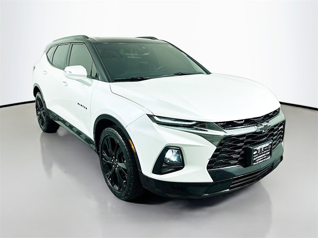 Used 2022 Chevrolet Blazer RS image 1