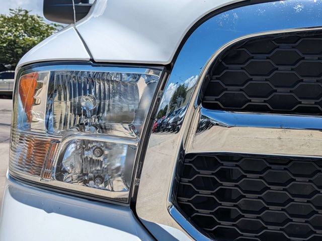 Used 2024 RAM 1500 Classic SLT AWD/4WD image 11