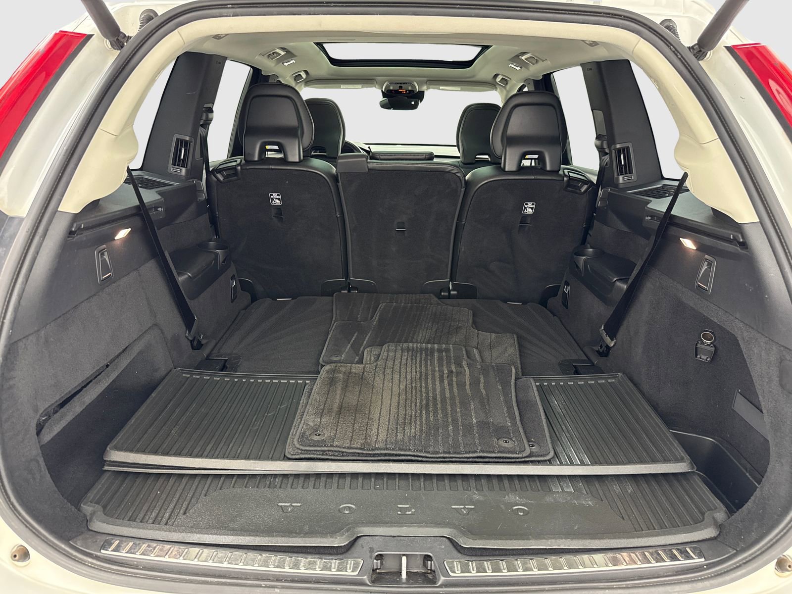 Used 2019 Volvo XC90 T5 Momentum w/ Protection Package Premier FWD image 51