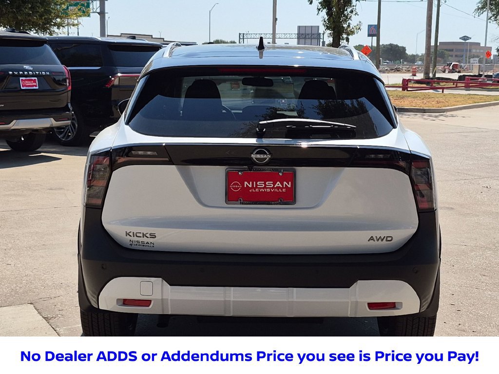 New 2027 Nissan Kicks SR w/ SR Premium Package AWD/4WD image 10