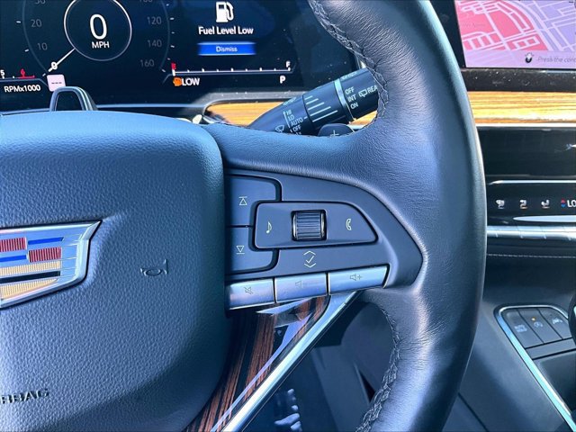Used 2023 Cadillac Escalade Premium Luxury RWD image 21