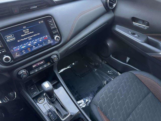 Used 2024 Nissan Kicks SR FWD image 26