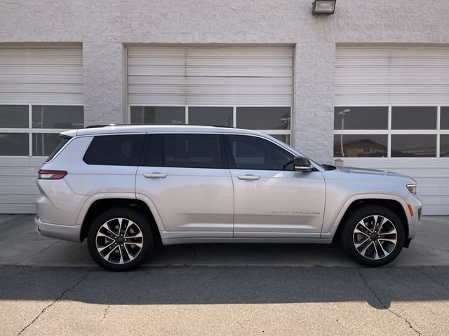 Used 2021 Jeep Grand Cherokee L Overland w/ Luxury Tech Group IV AWD/4WD image 1