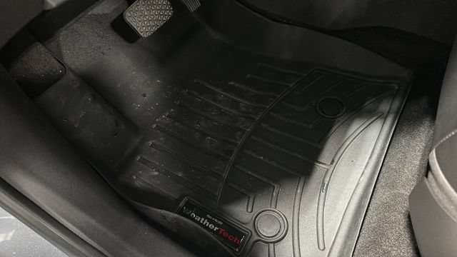 Used 2022 Buick Encore GX Essence w/ Advanced Technology Package FWD image 11