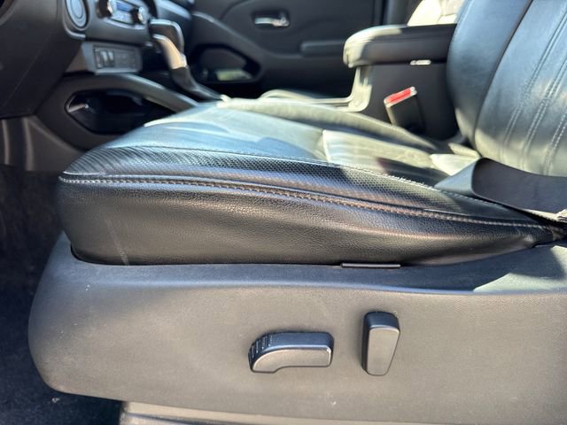 Used 2022 Nissan Frontier Pro-X w/ Pro-X Premium Package image 13