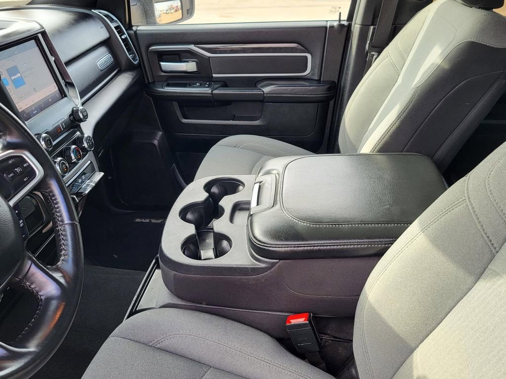 Used 2024 RAM 2500 Big Horn AWD/4WD image 29