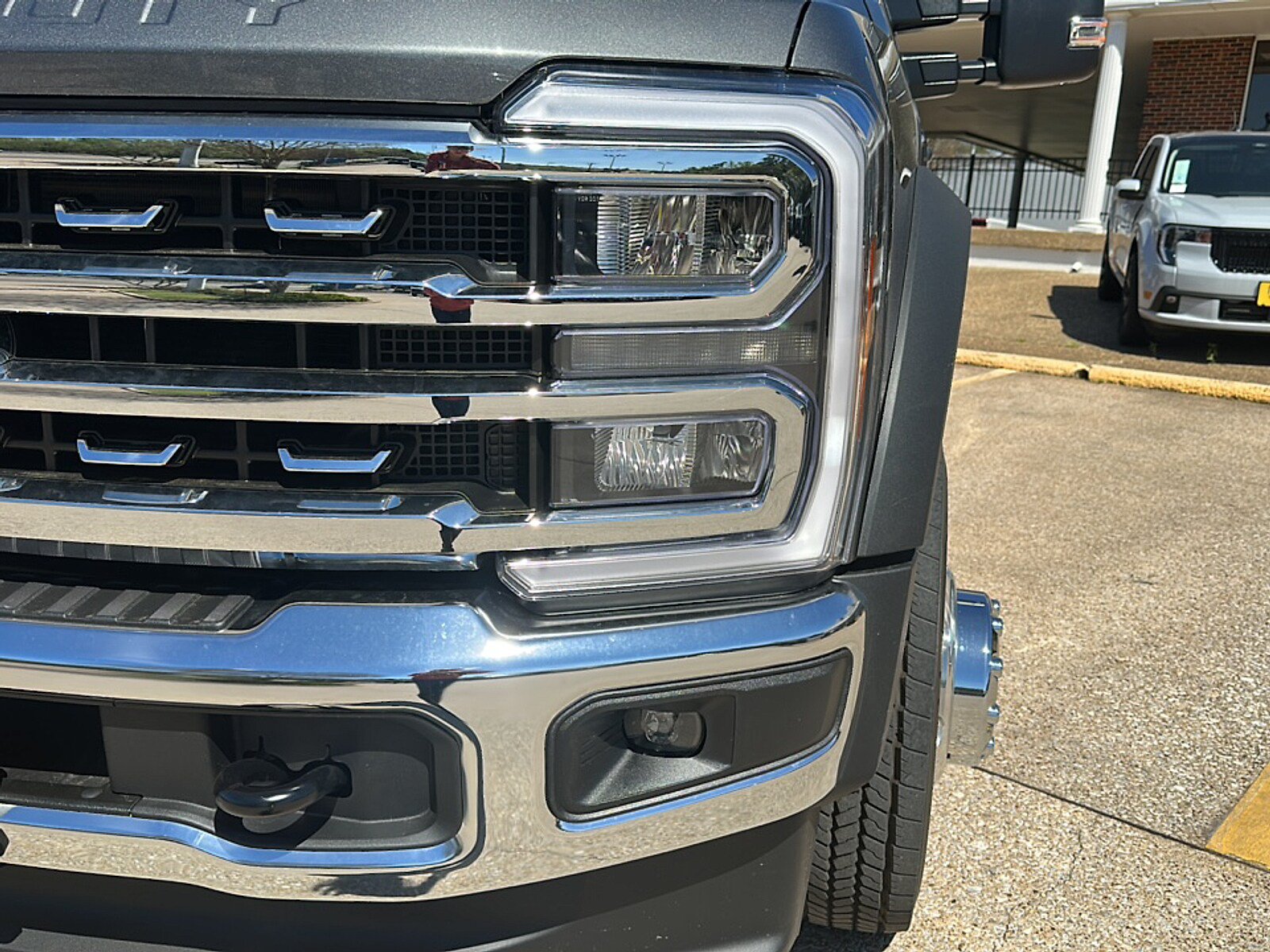 New 2026 Ford F550 4x4 Crew Cab Super Duty image 3