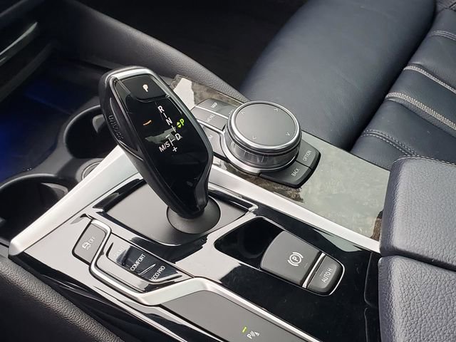 Used 2017 BMW 530i xDrive image 23