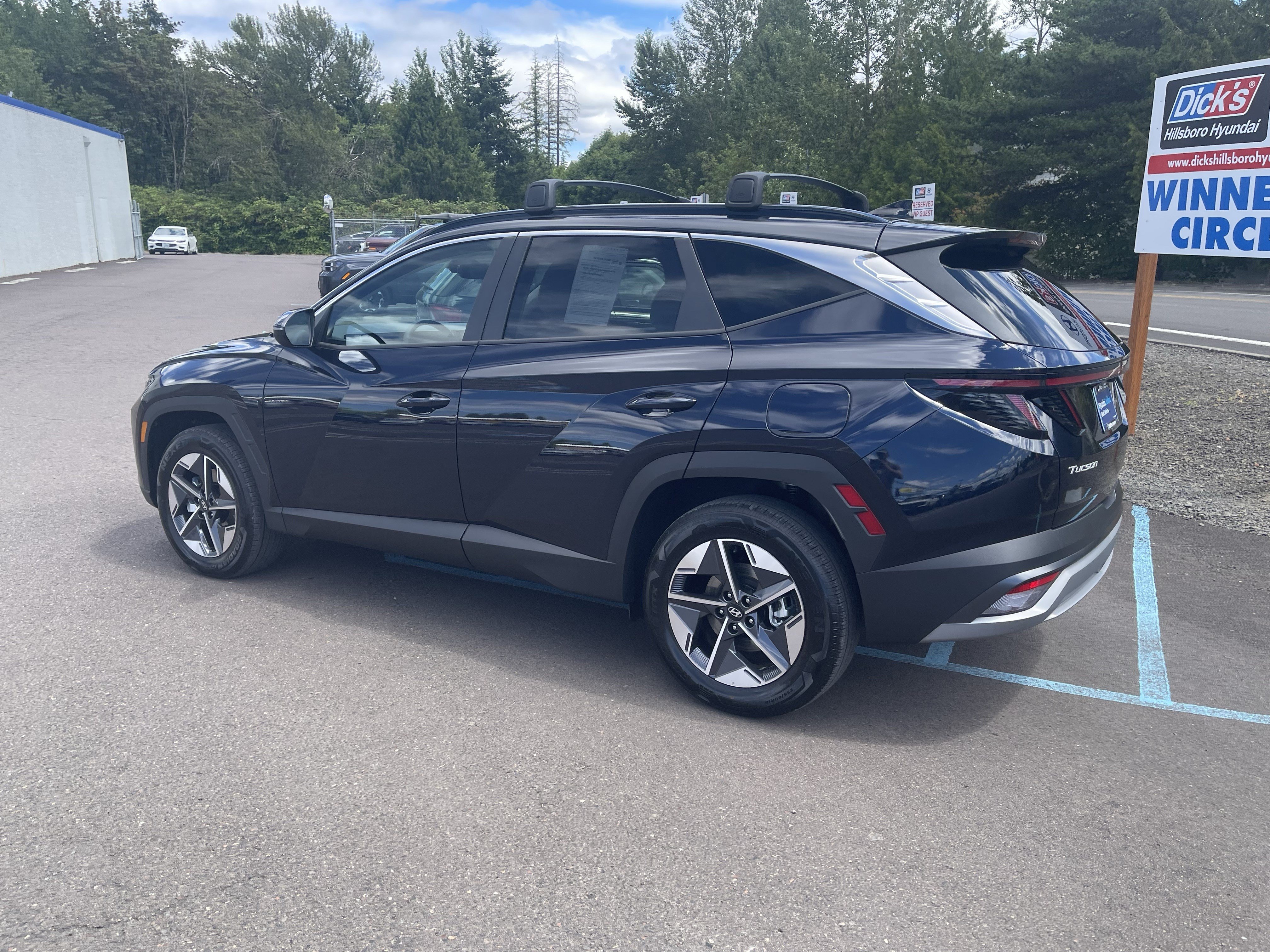Certified 2025 Hyundai Tucson SEL AWD/4WD image 3