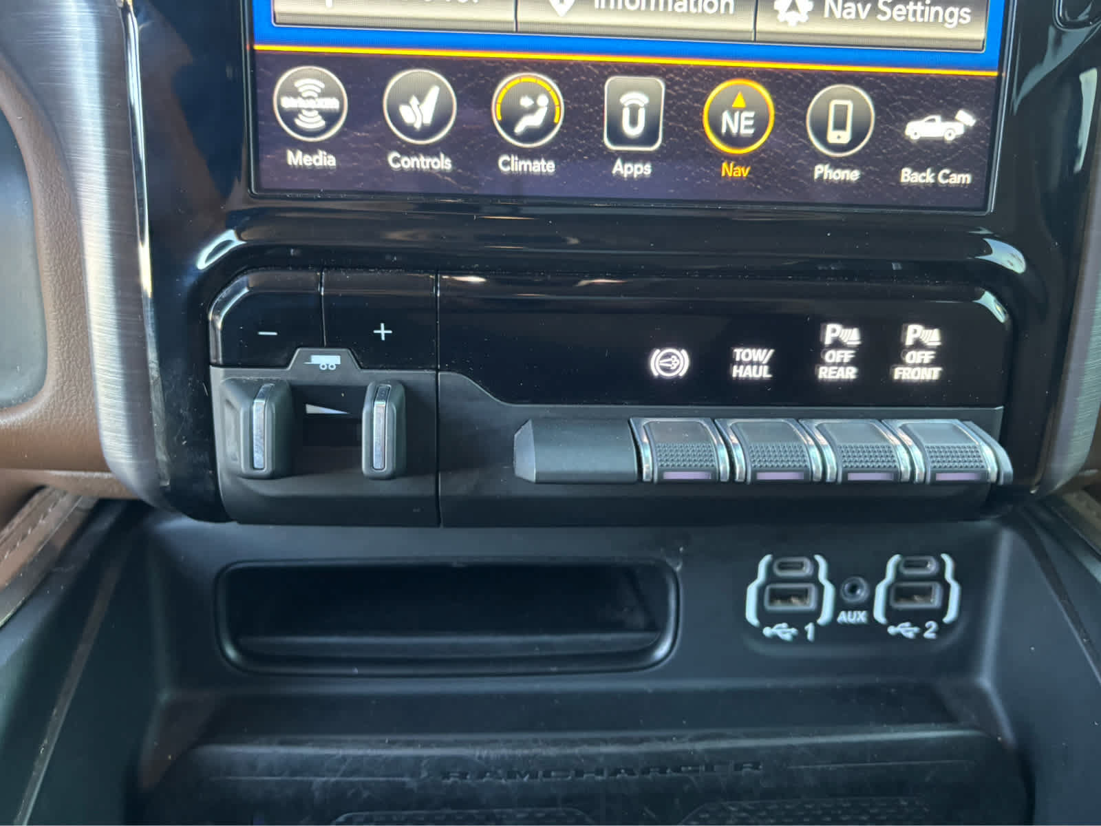 Used 2021 RAM 3500 Limited AWD/4WD image 26