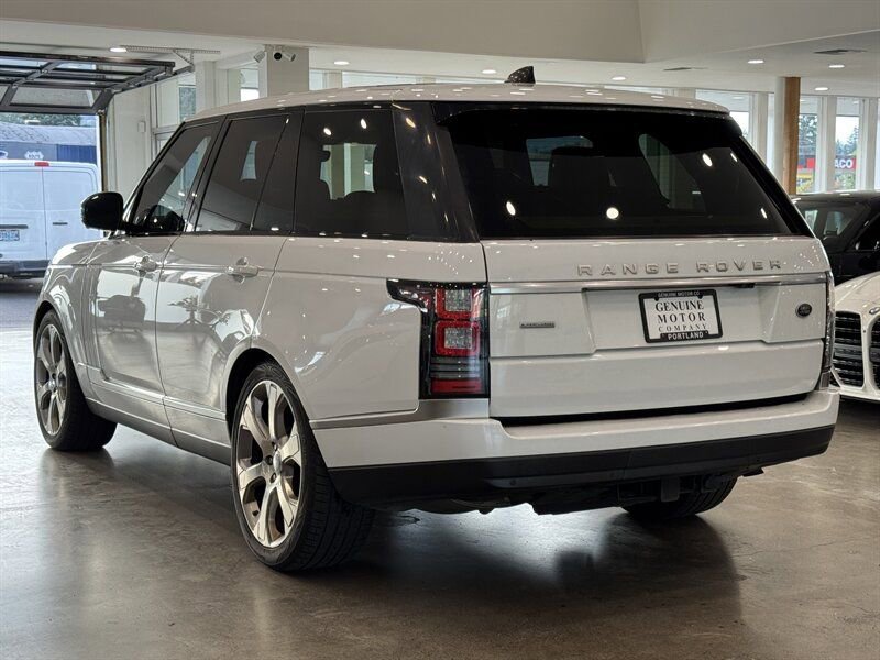Used 2017 Land Rover Range Rover Supercharged image 4