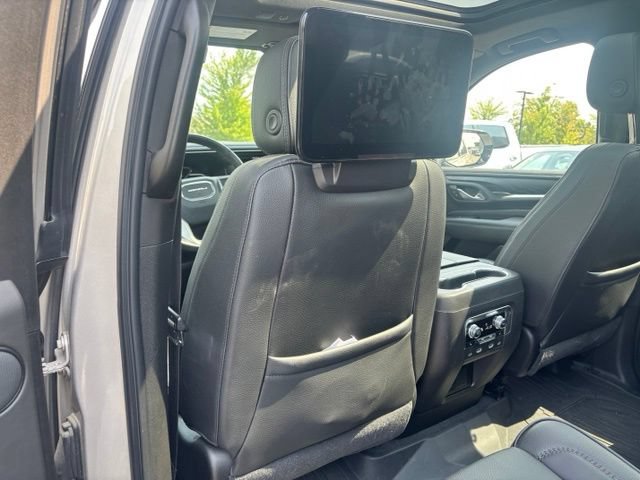Used 2021 GMC Yukon XL Denali w/ Denali Ultimate Package AWD/4WD image 8