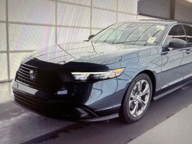 Used 2024 Honda Accord EX image 4