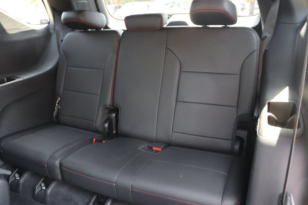 Used 2026 Chevrolet Traverse RS w/ LPO, Floor Liner Package FWD image 41