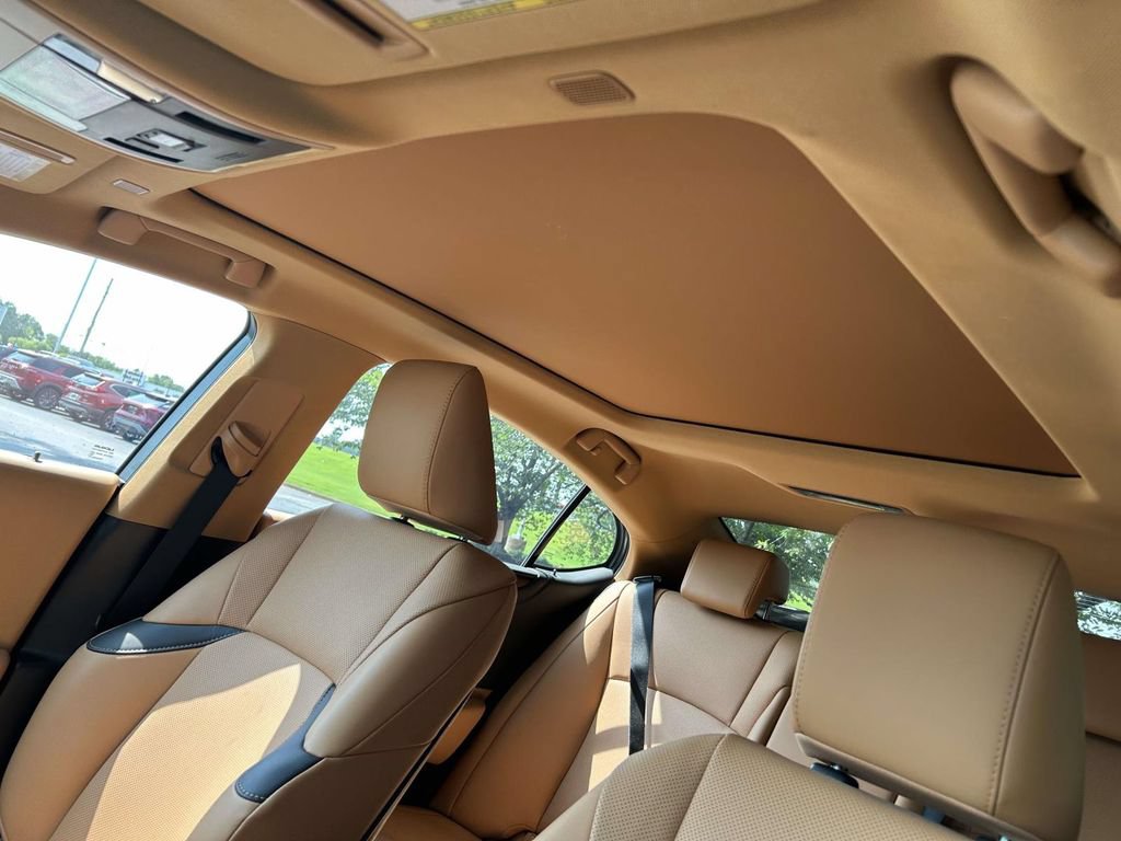 Used 2023 Lexus ES 350 w/ Premium Package FWD image 13